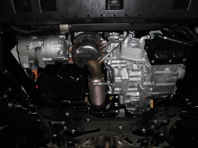 3008  HYBRID  4  