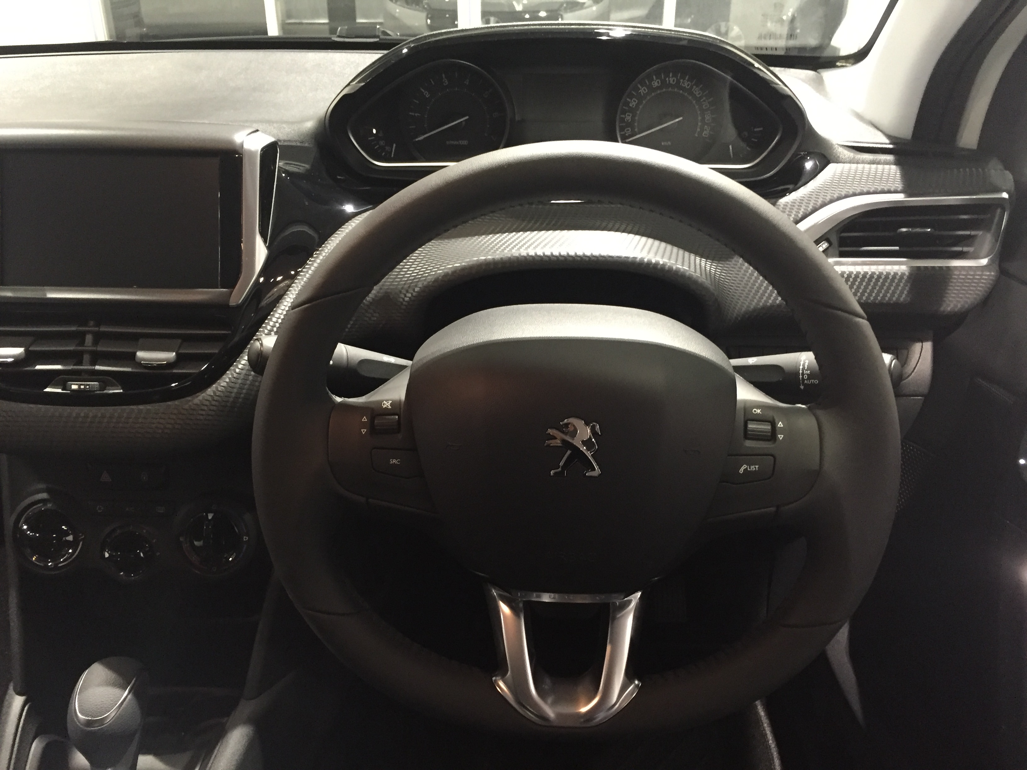 208 Style Plus デビューフェアが始まります！