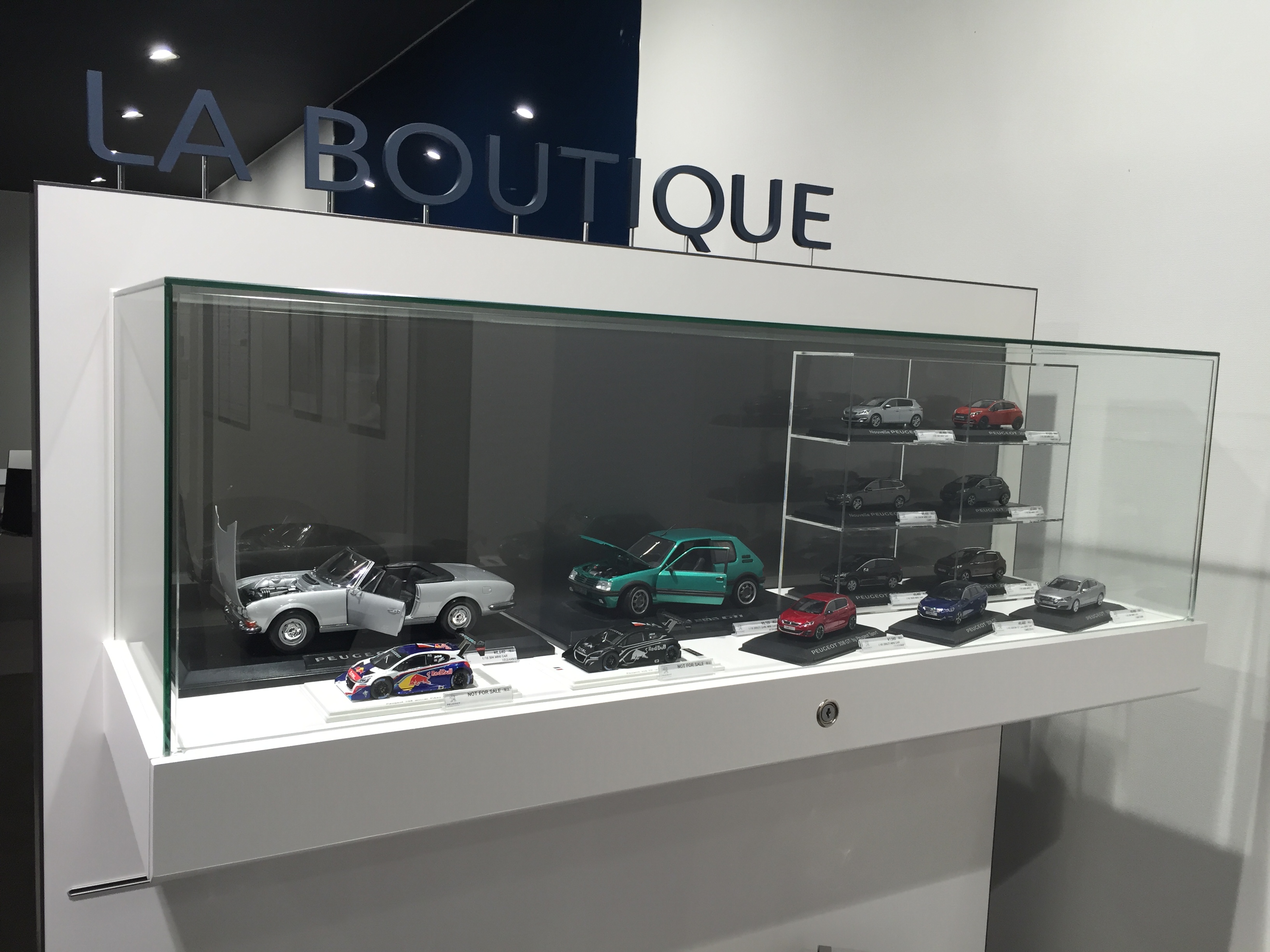 LA BOUTIQUEコーナーのご紹介(*'▽')