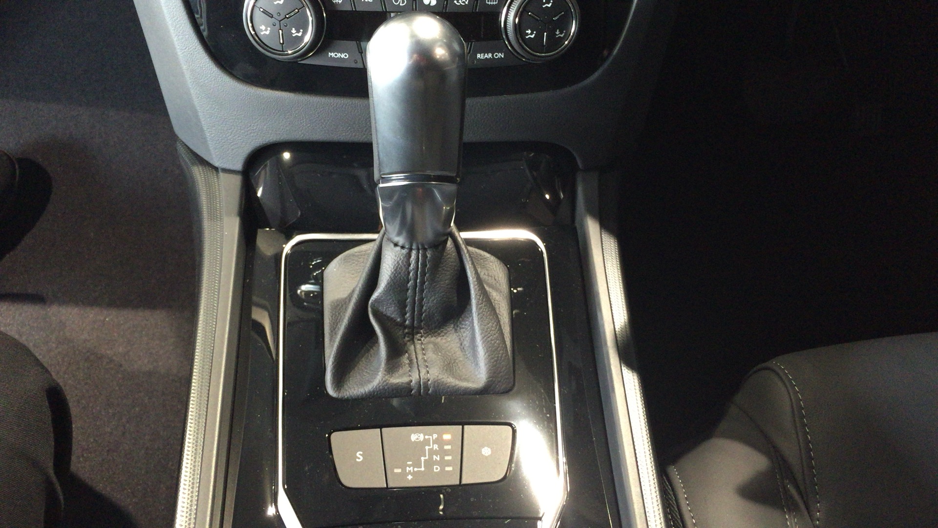 展示車が変わりました‼
