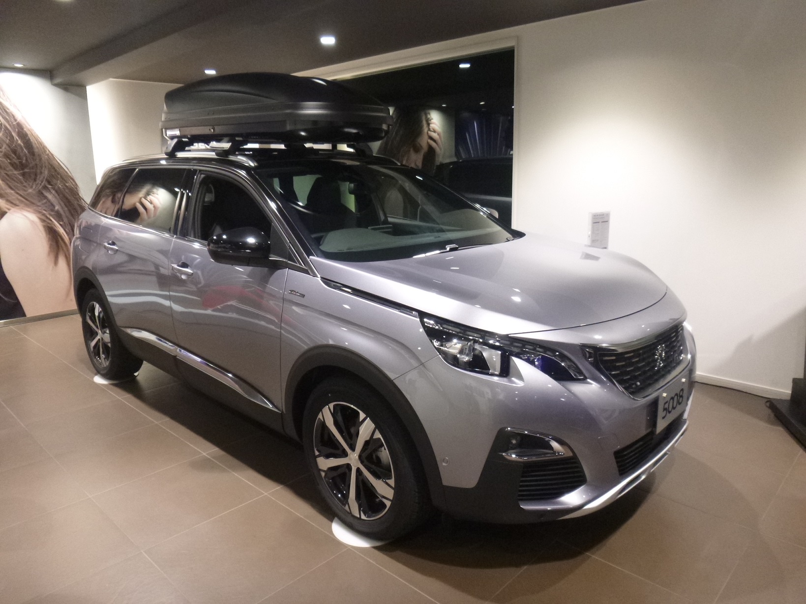 ショールーム入れ替わりました