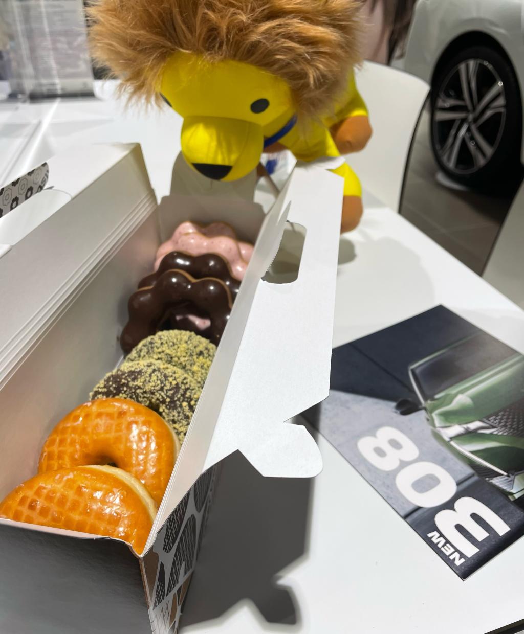 差し入れ頂きました🍩💖