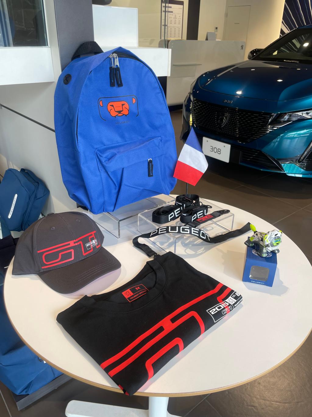 グッズ新入荷のお知らせ📢